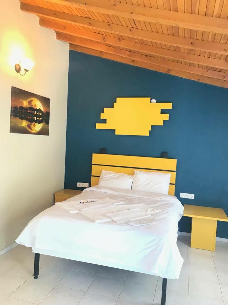Teos Ormanci Tatil Koyu Hotel Seferihisar Kültér fotó